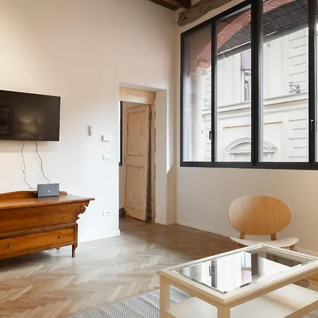 Azeglio Luxury Apartment Bologna