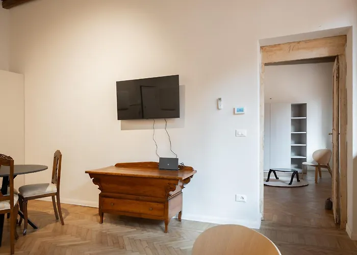 Azeglio Luxury アパート *