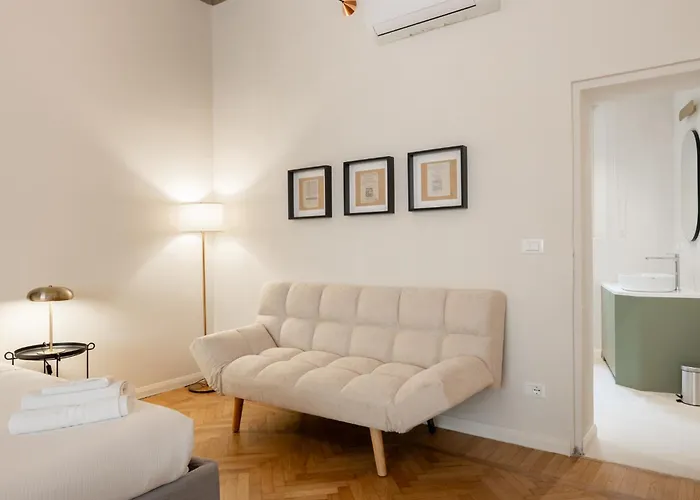 Azeglio Luxury 아파트